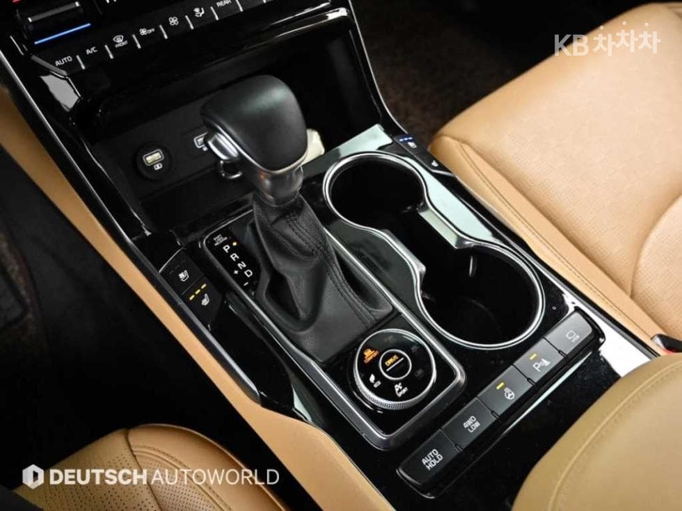 Киа Mohave 더마스터3.0 Дизел 4x4 플래티넘 - 9