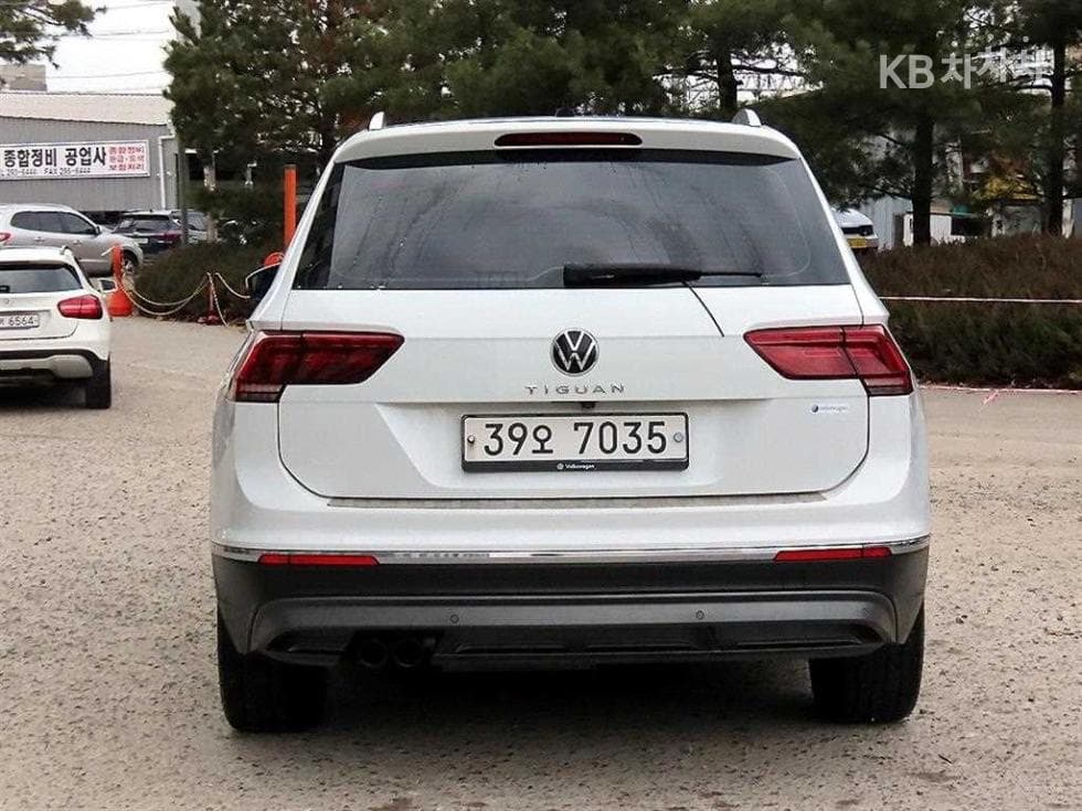 Volkswagen The New (facelift) Tiguan2.0 Turbo Diesel Injection Prestige - 4
