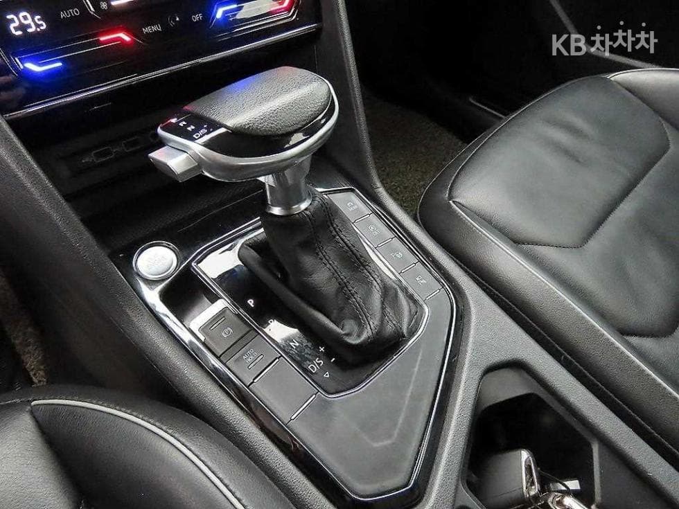 Volkswagen The New (facelift) Tiguan2.0 Turbo Diesel Injection Prestige - 11