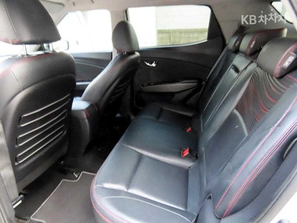 KG Mobility Tivoli Air2WD IX - 6