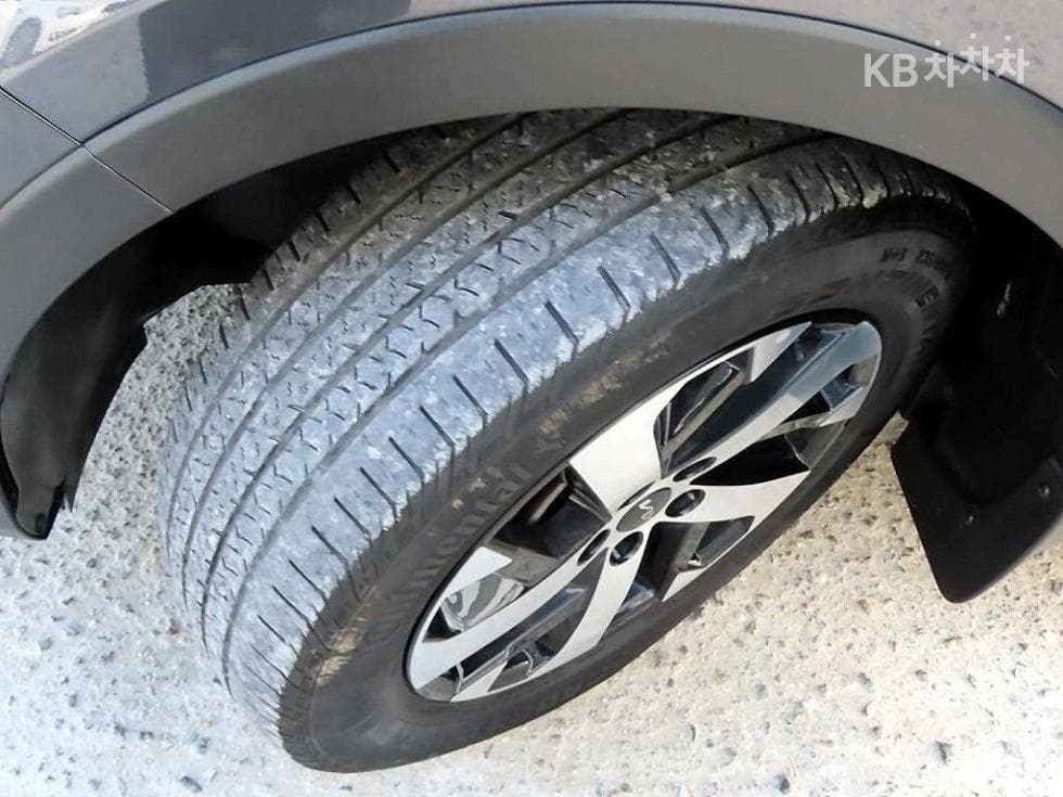 Киа Sorento 4-то поколение2.2 Дизел 2WD Signature - 20