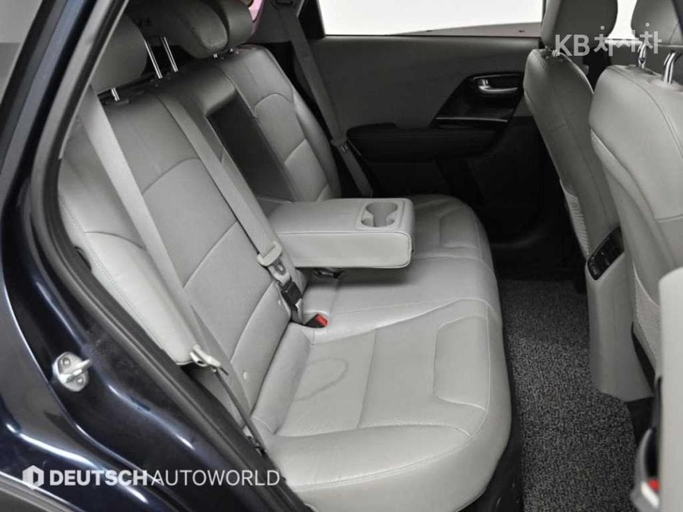 Киа Ниро1.6 Noblesse - 12