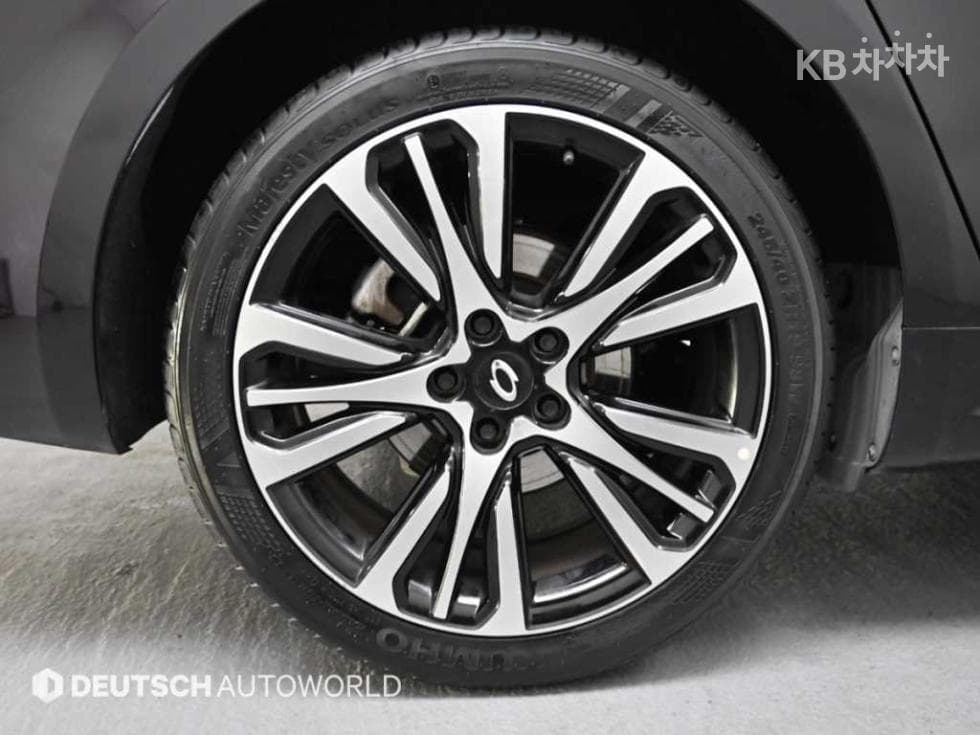 Рено Корея The New SM61.8 TCe 300 Premiere - 5