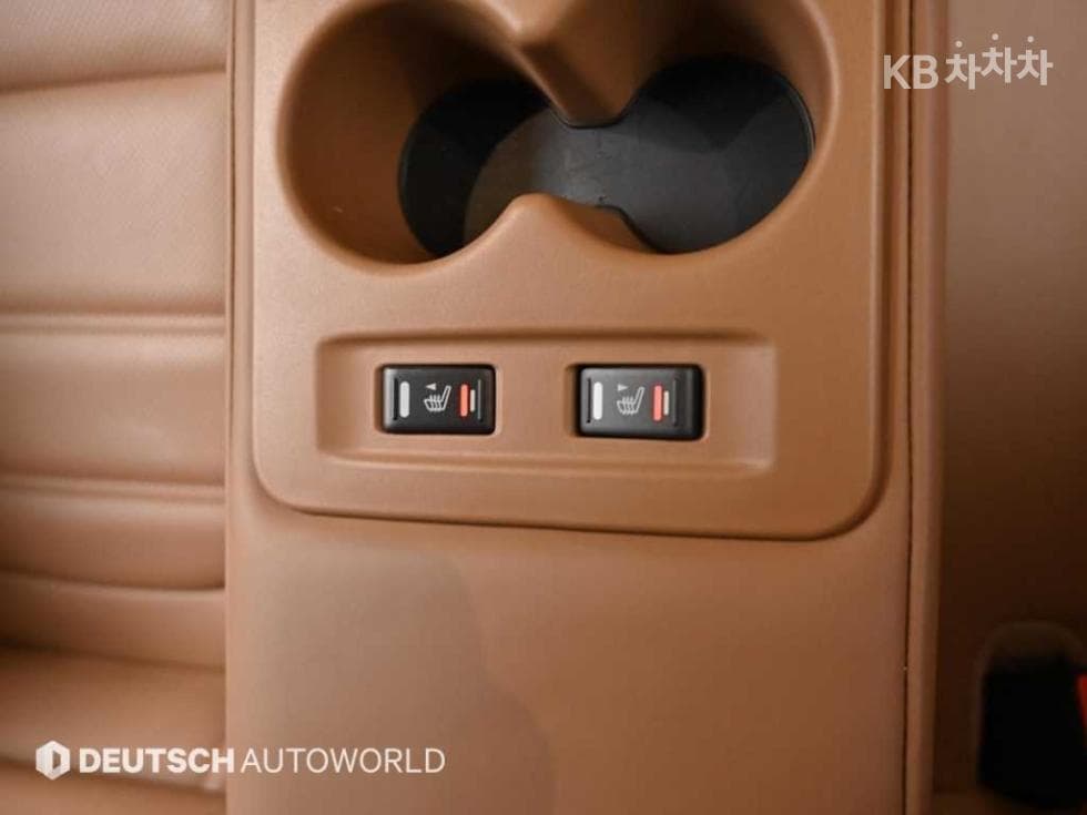 Рено Корея The New SM61.8 TCe 300 Premiere - 16