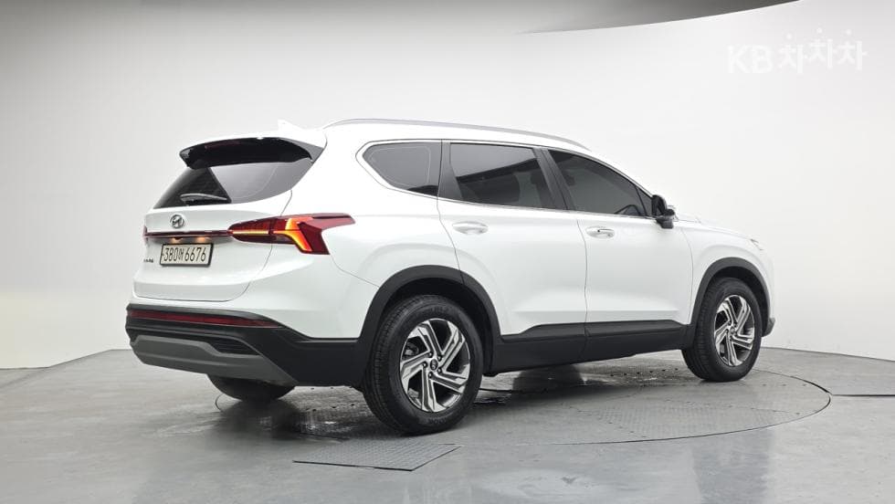 Хюндай The New (фейслифт) Санта Фе TMДизел 2.2 2WD Престиж - 2