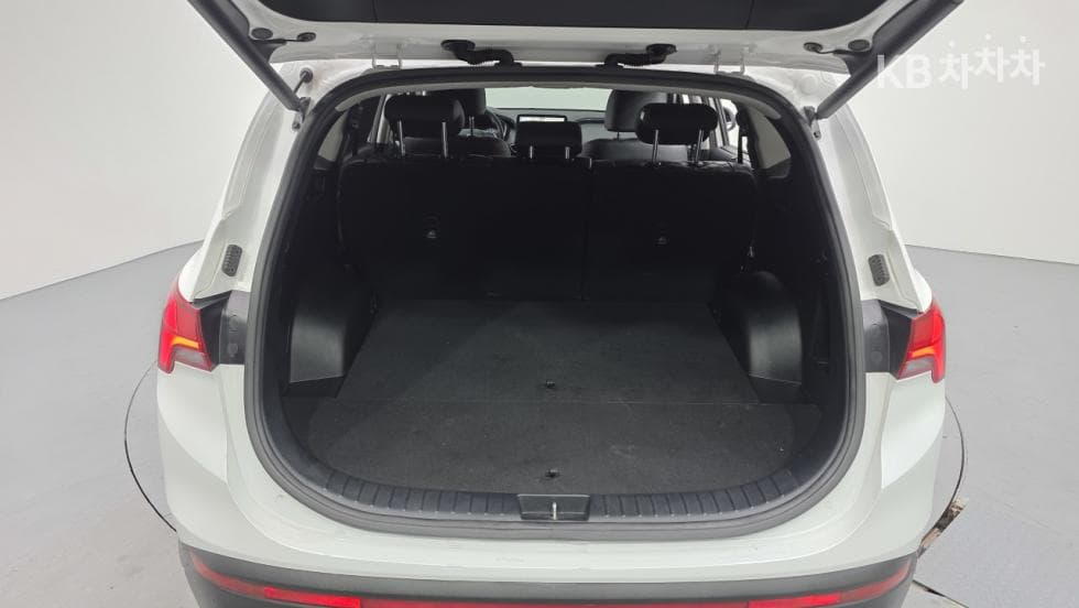 Хюндай The New (фейслифт) Санта Фе TMДизел 2.2 2WD Престиж - 16