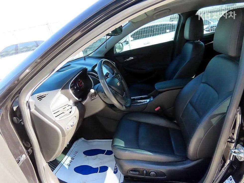 GM Korea The New (facelift) Malibu2.0 Turbo 퍼펙트 블랙 - 5