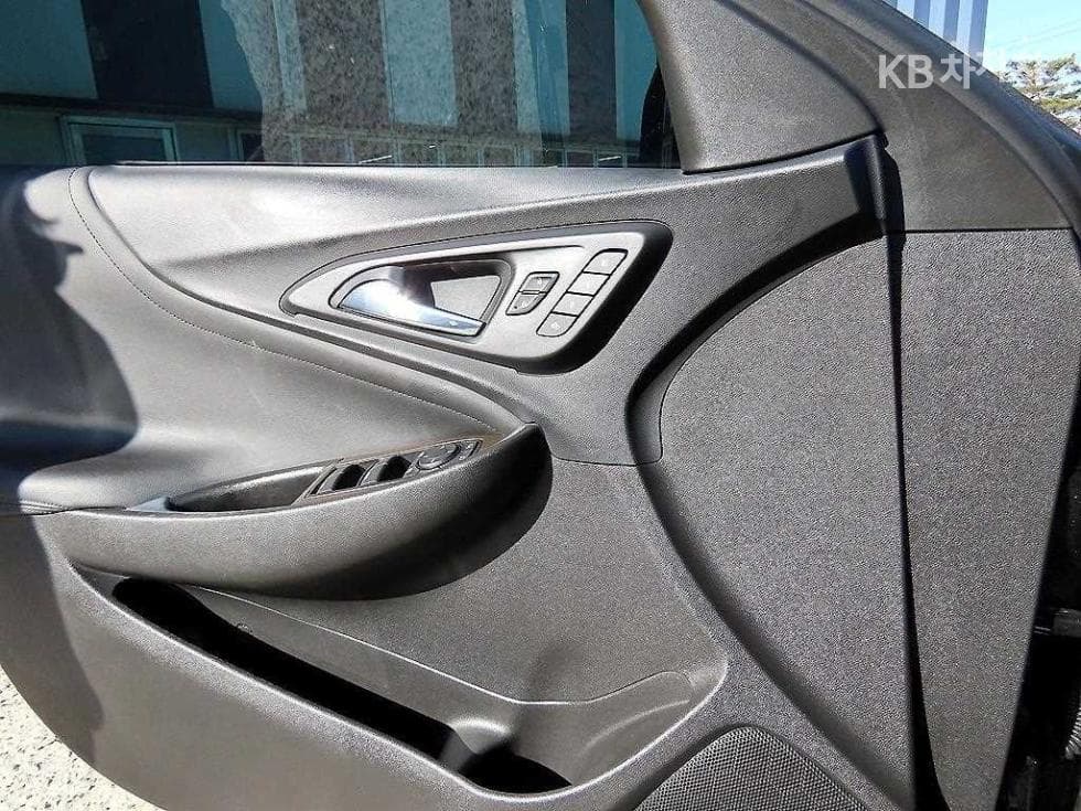 GM Korea The New (facelift) Malibu2.0 Turbo 퍼펙트 블랙 - 11