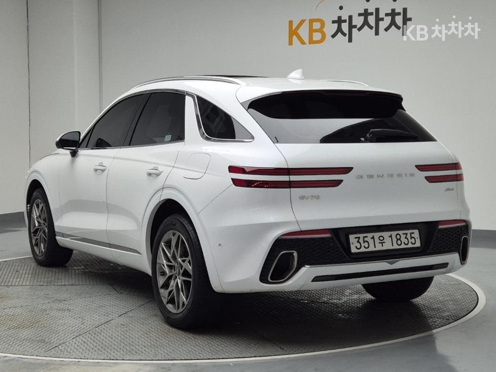 Дженезис GV70Бензин 2.5T AWD - 2