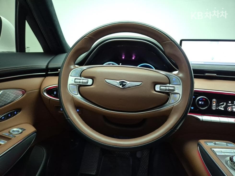 Дженезис GV70Бензин 2.5T AWD - 9