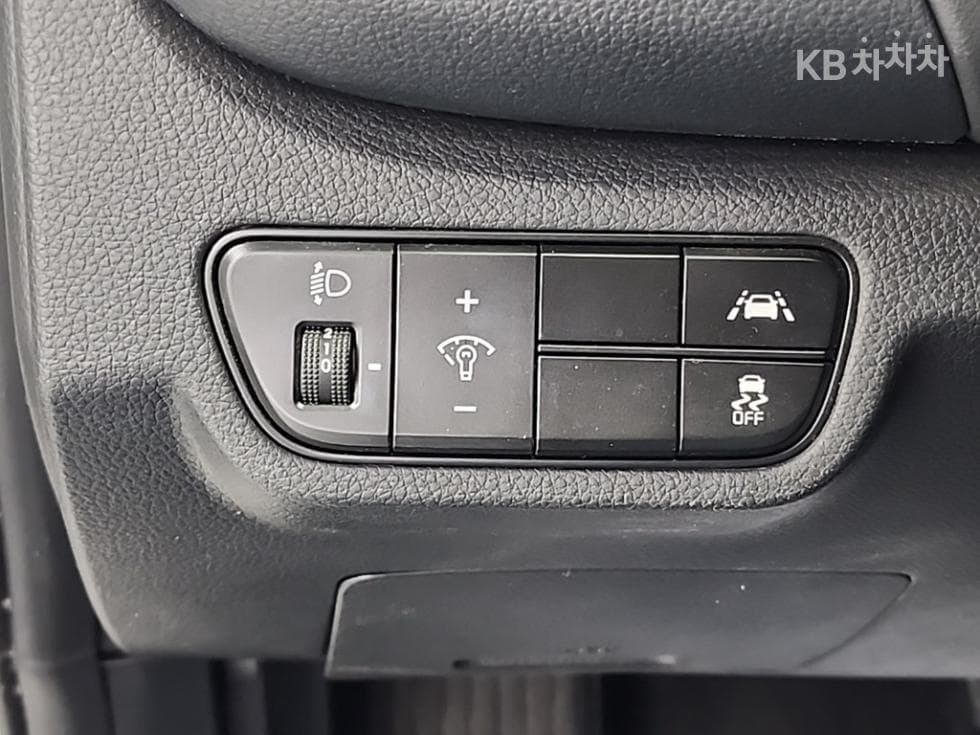 Киа Seltos1.6 Бензин Турбо 2WD Signature - 19