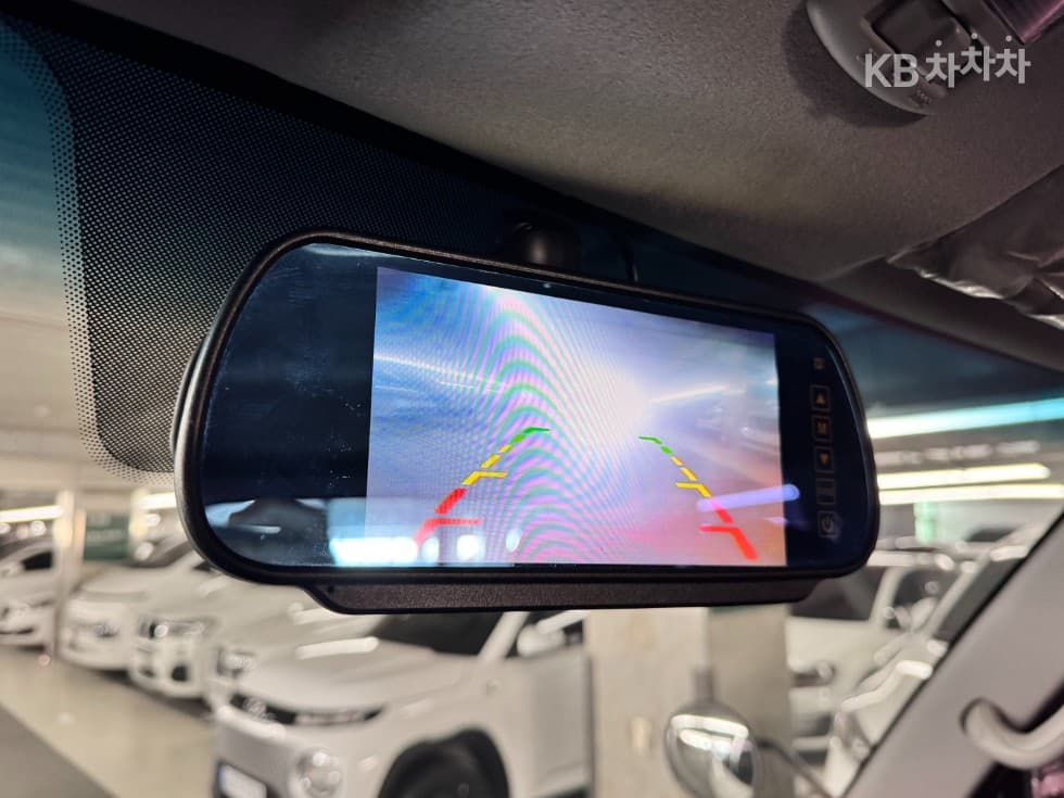 Киа Бонго 3 (лек)1 тон Удължено междуосие Двойна Кабина CRDi DLX DLX - 11