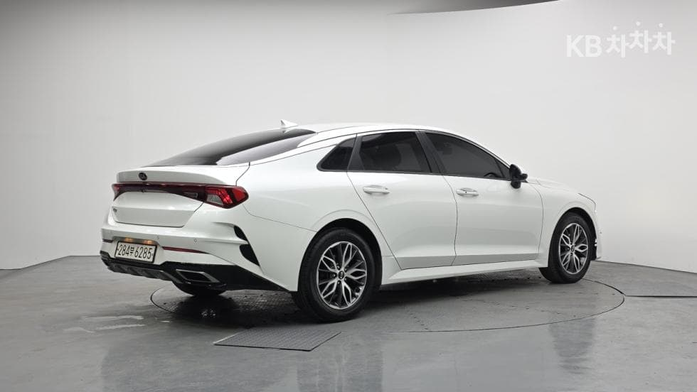 Киа K5 3-토 поколение2.0 Бензин Тренди - 4