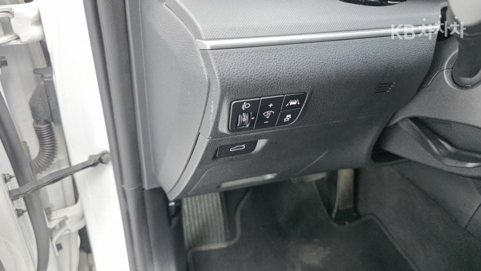 Киа K5 3-토 поколение2.0 Бензин Тренди - 15