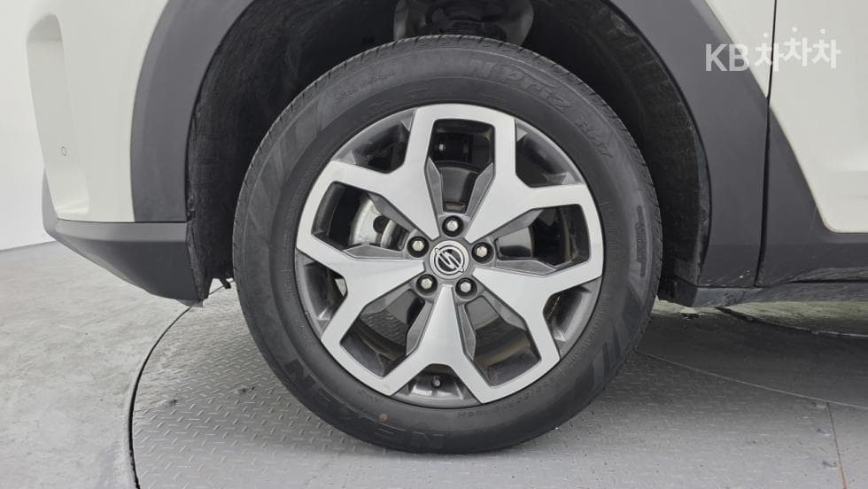 КейДжи Мобилити 토레스(J100)1.5 GDI Турбо AWD T5 - 6