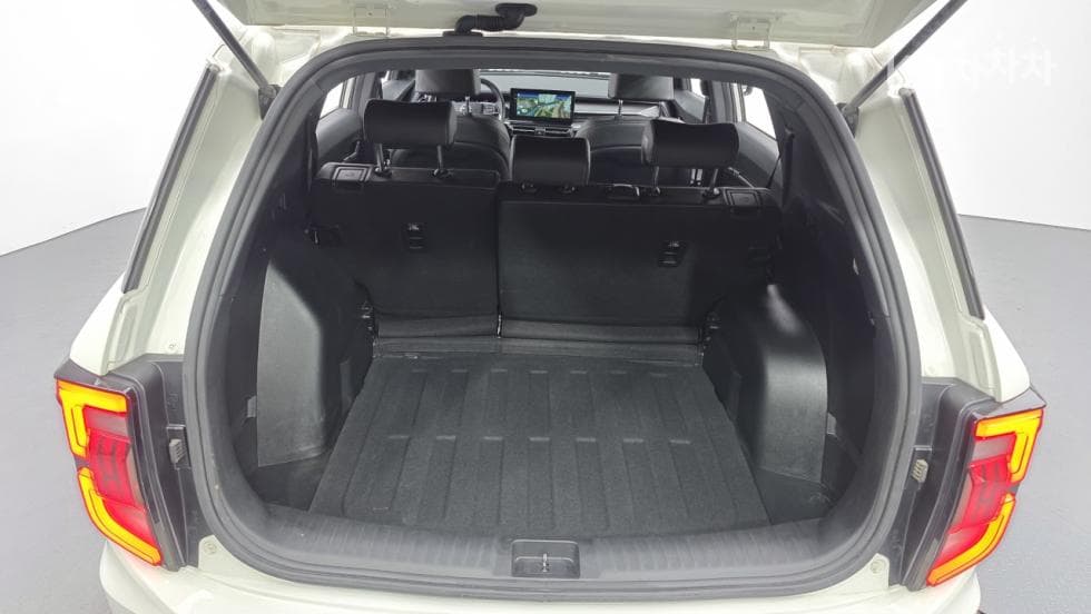 КейДжи Мобилити 토레스(J100)1.5 GDI Турбо AWD T5 - 12