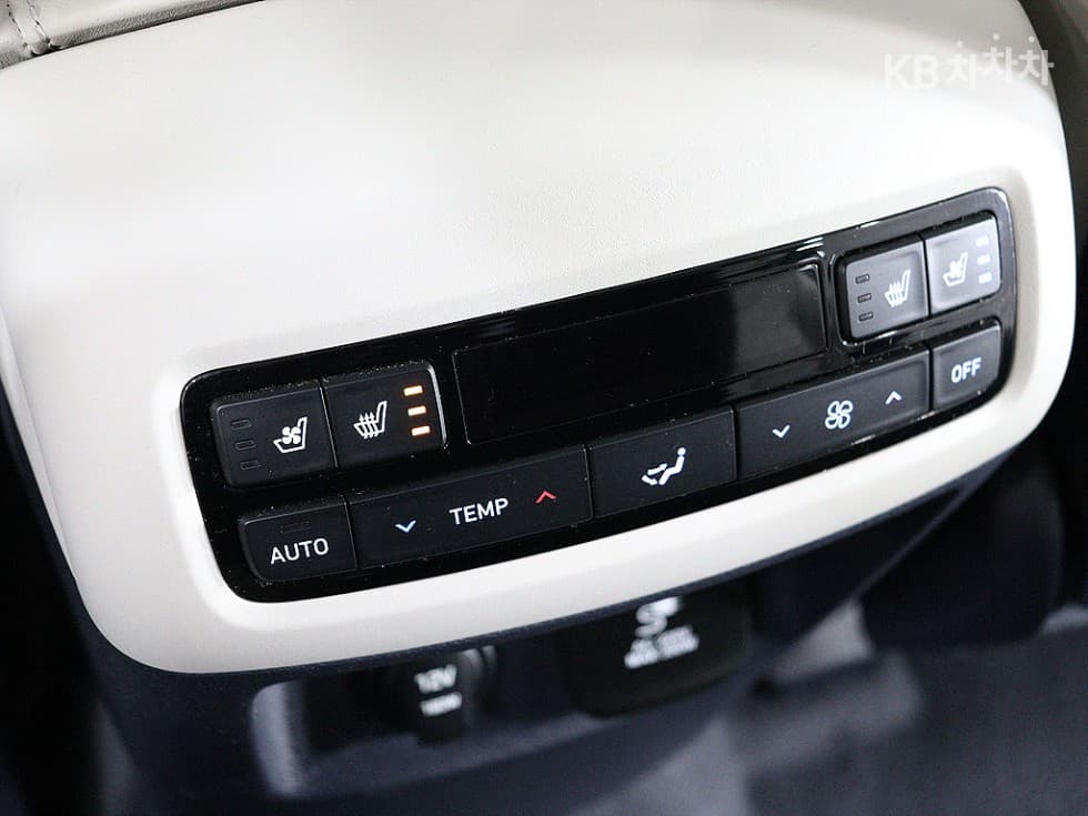 Хюндай Palisade3.8 Бензин 7-местен (Лимузин) Престиж - 12