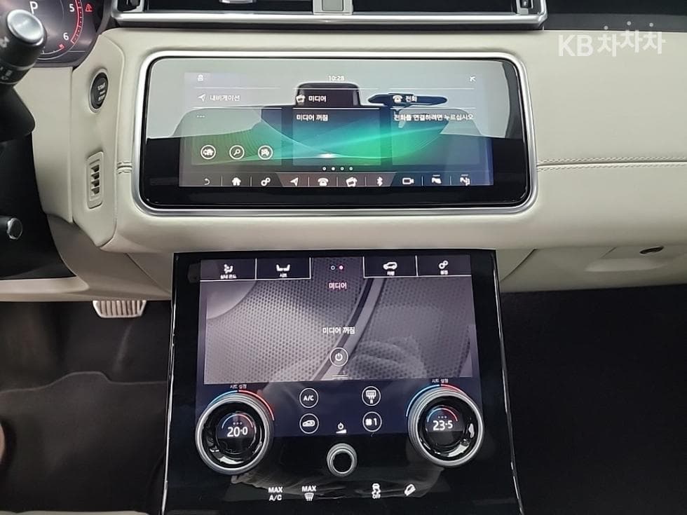 Land Rover Range Rover 벨라3.0 D300 R-Dynamic HSE - 10