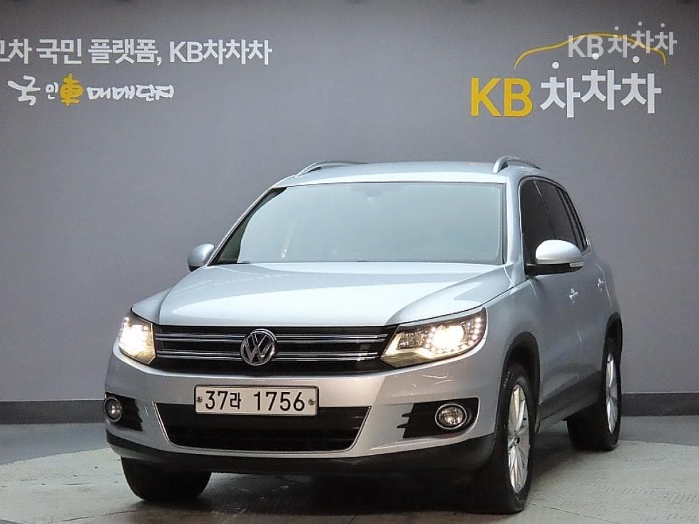 Volkswagen Tiguan 2.0 Turbo Diesel Injection Diesel - Image 1