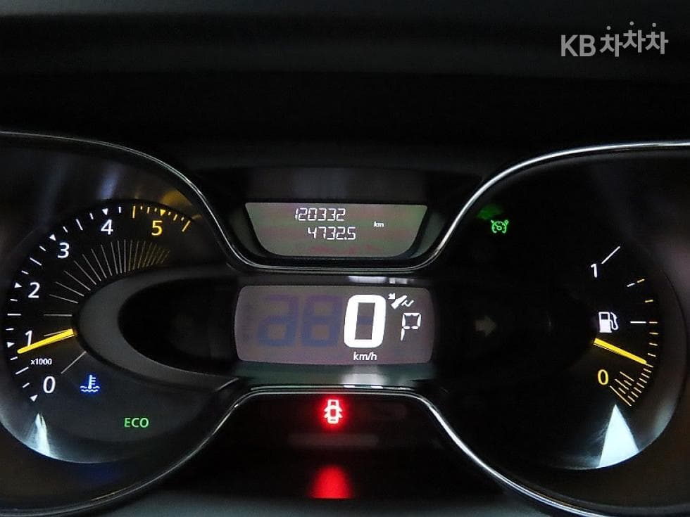 Renault Korea QM3LE - 8