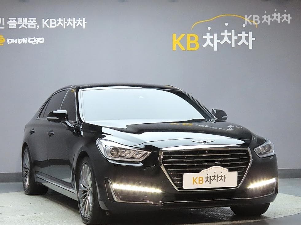 Genesis EQ9003.8 GDI AWD Prestige - 3