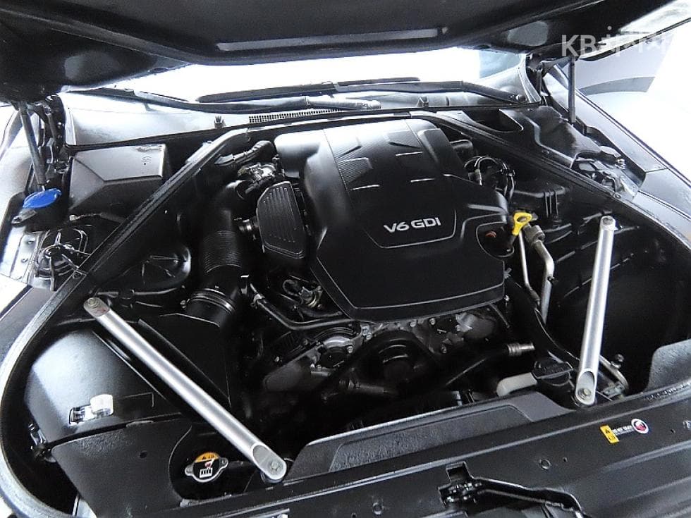 Genesis EQ9003.8 GDI AWD Prestige - 7