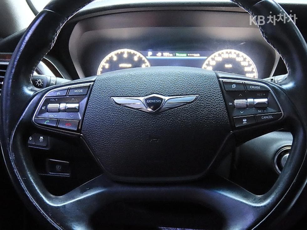 Genesis EQ9003.8 GDI AWD Prestige - 17