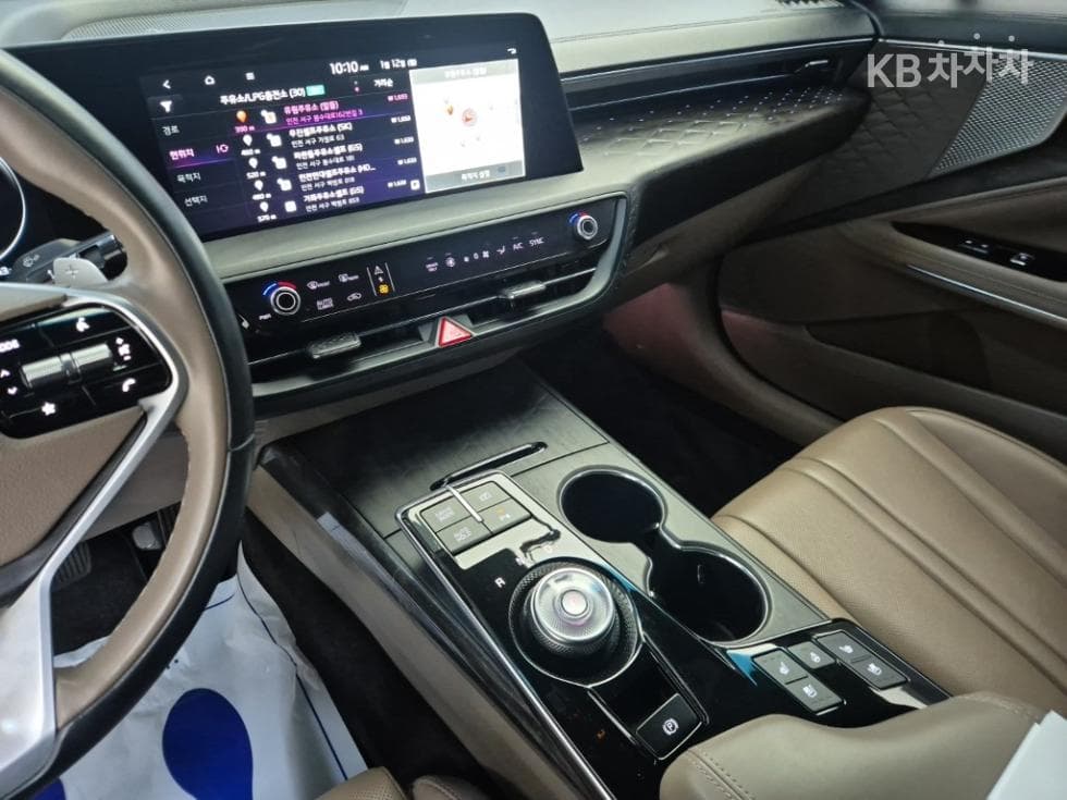 Kia K8 Hybrid1.6 Turbo Noblesse - 10