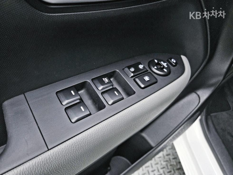 Киа The New (фейслифт) Киа Рей (ван)1.0 Бензин Престиж - 8