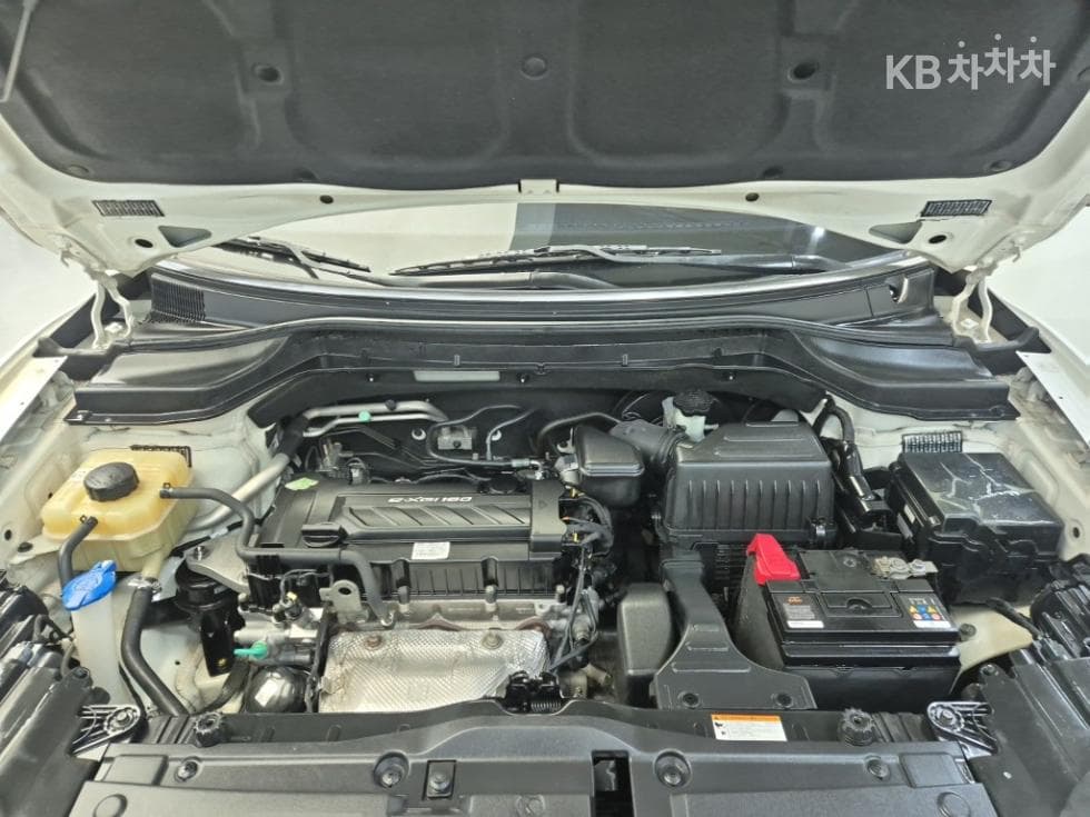 КейДжи Мобилити ТиволиБензин LX Висок клас - 5