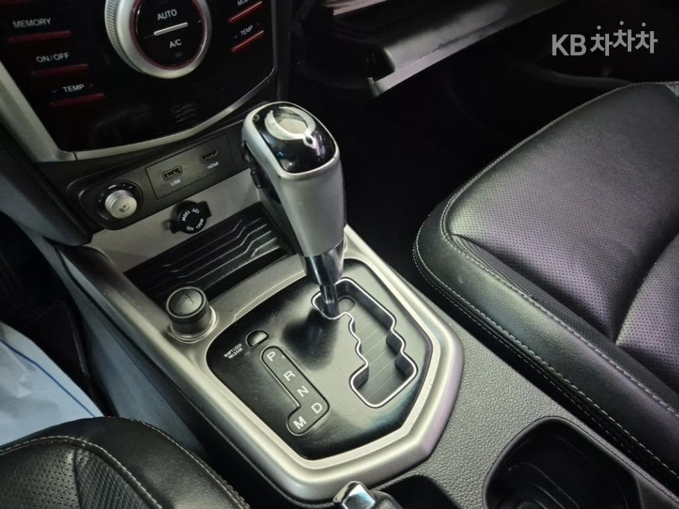 КейДжи Мобилити ТиволиБензин LX Висок клас - 8