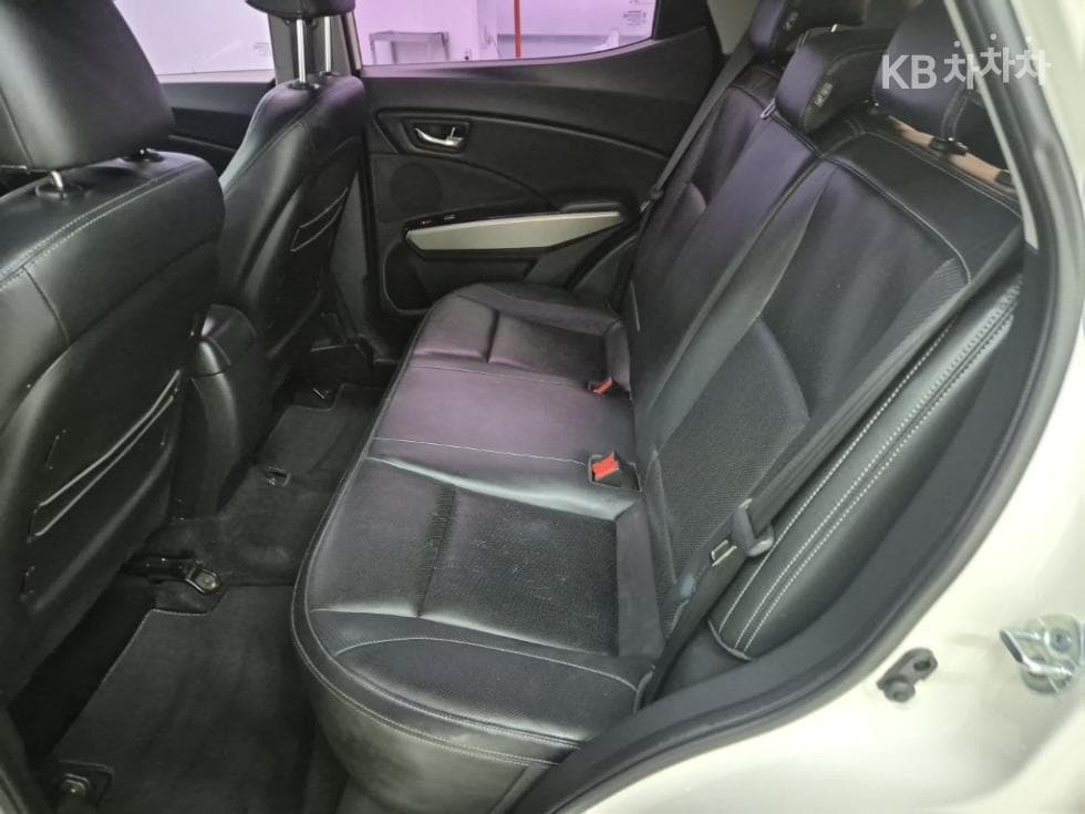 КейДжи Мобилити ТиволиБензин LX Висок клас - 12