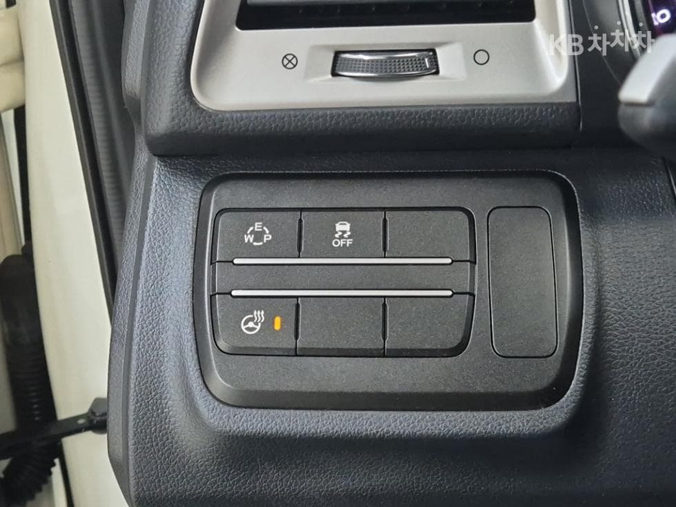 КейДжи Мобилити ТиволиБензин LX Висок клас - 16