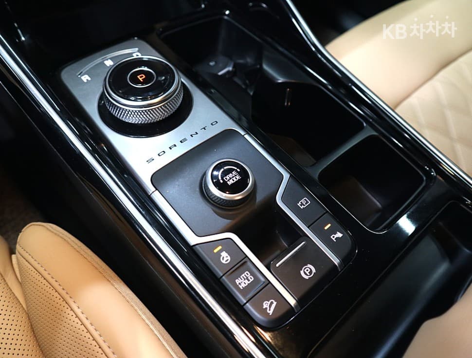 Киа Sorento 4-то поколение Хибрид1.6 HEV Signature - 12