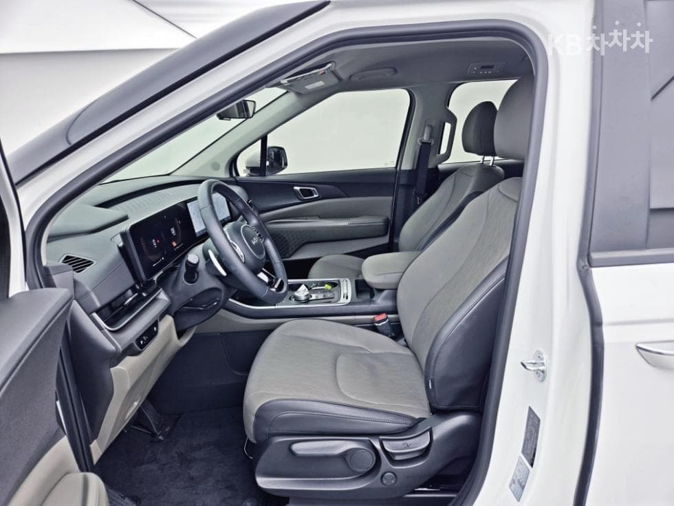 Киа The New (фейслифт) Канивал 4-то поколениеD2.2 9-местен Престиж - 5