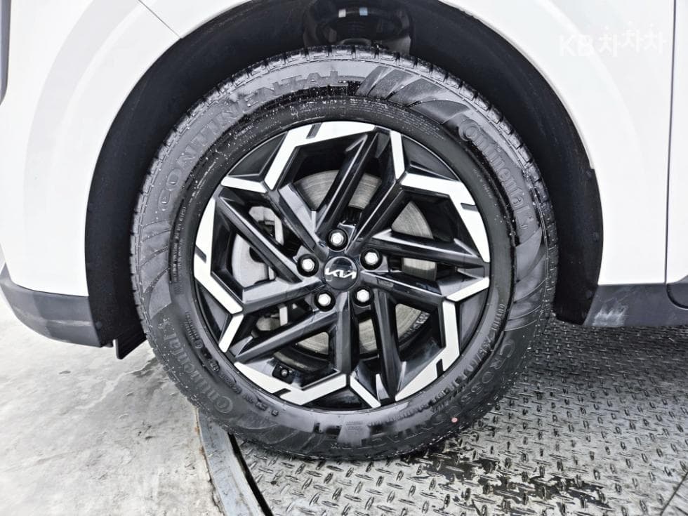 Киа The New (фейслифт) Канивал 4-то поколениеD2.2 9-местен Престиж - 19