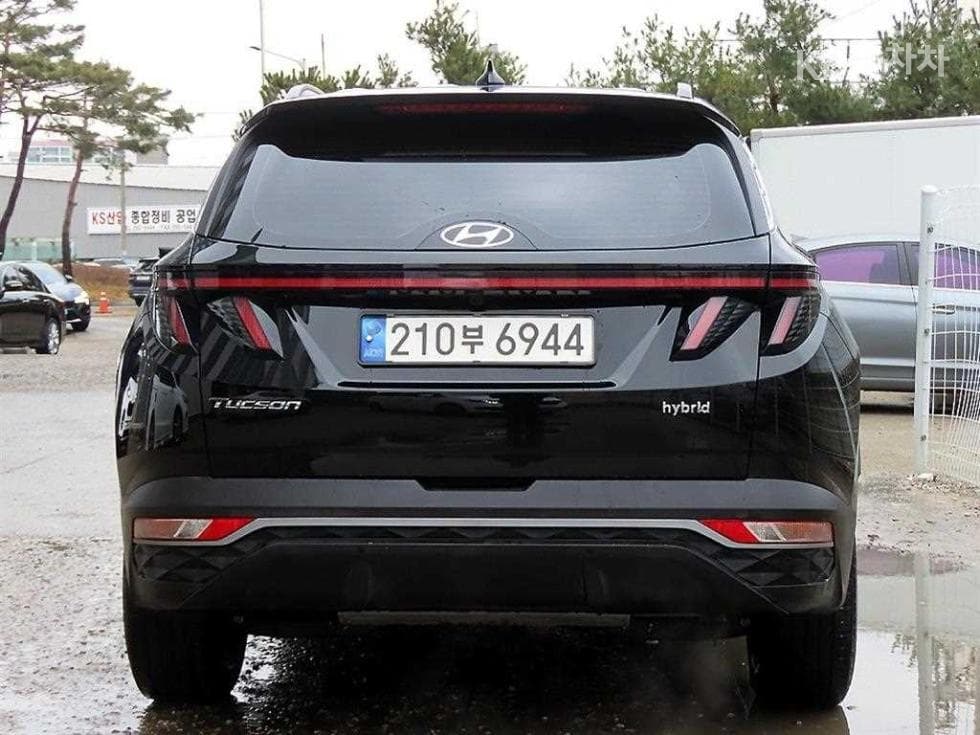 Hyundai The All New Tucson Hybrid(NX (Lexus SUV)4)1.6T HEV Premium - 4