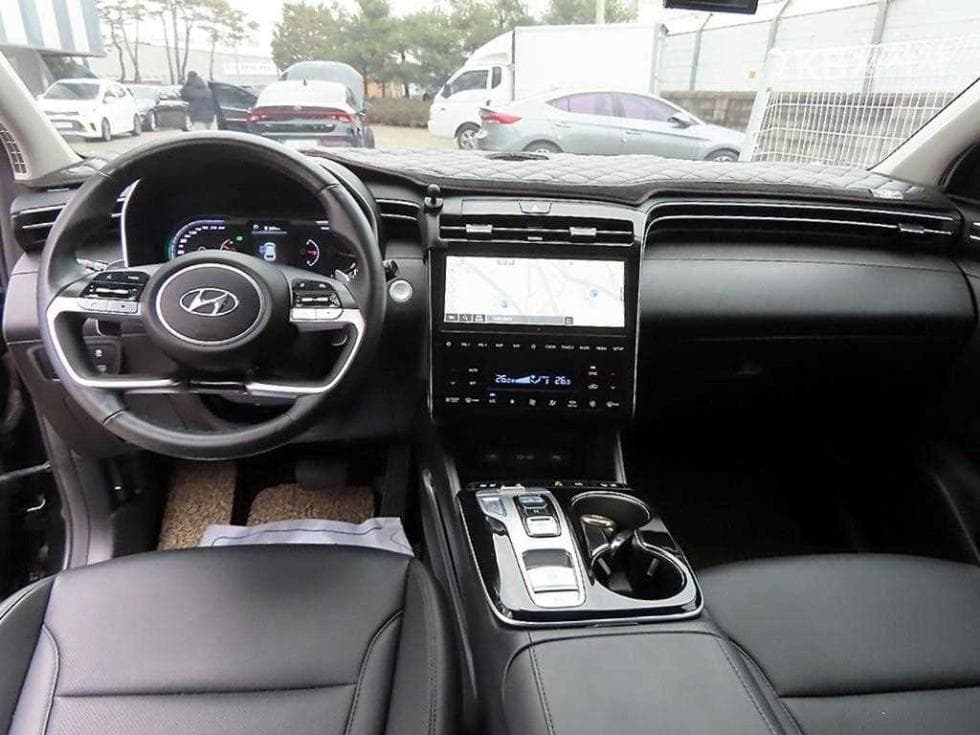 Hyundai The All New Tucson Hybrid(NX (Lexus SUV)4)1.6T HEV Premium - 7