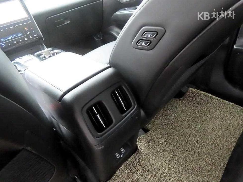 Hyundai The All New Tucson Hybrid(NX (Lexus SUV)4)1.6T HEV Premium - 15