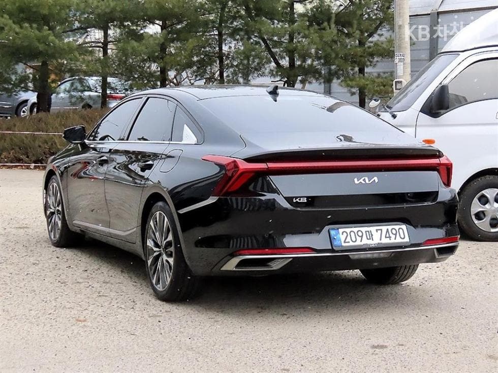 Kia K82.5L gasoline Signature - 3