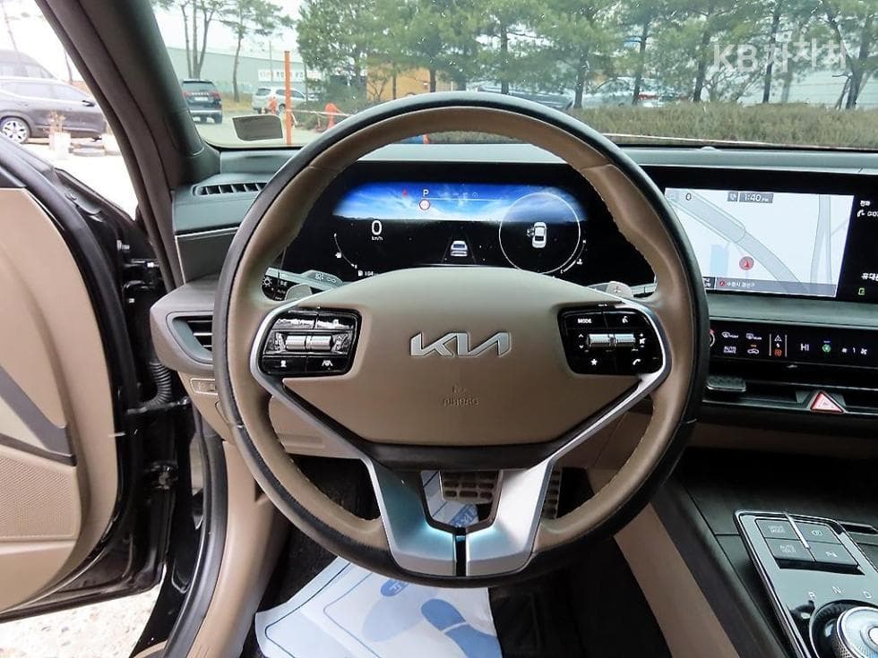 Kia K82.5L gasoline Signature - 8