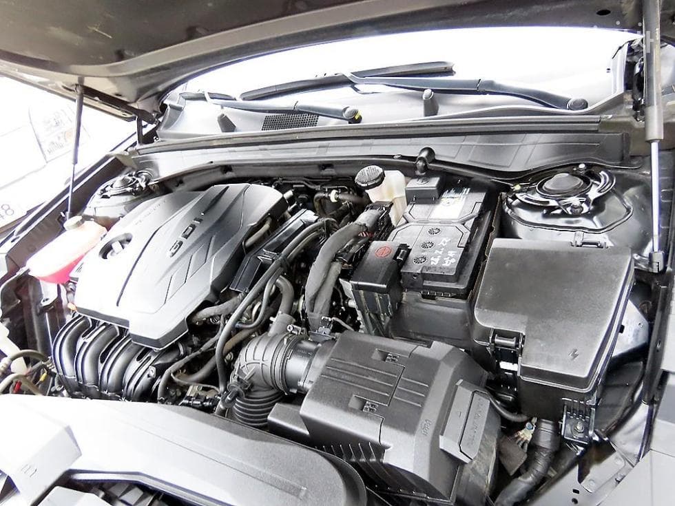 Kia K82.5L gasoline Signature - 19