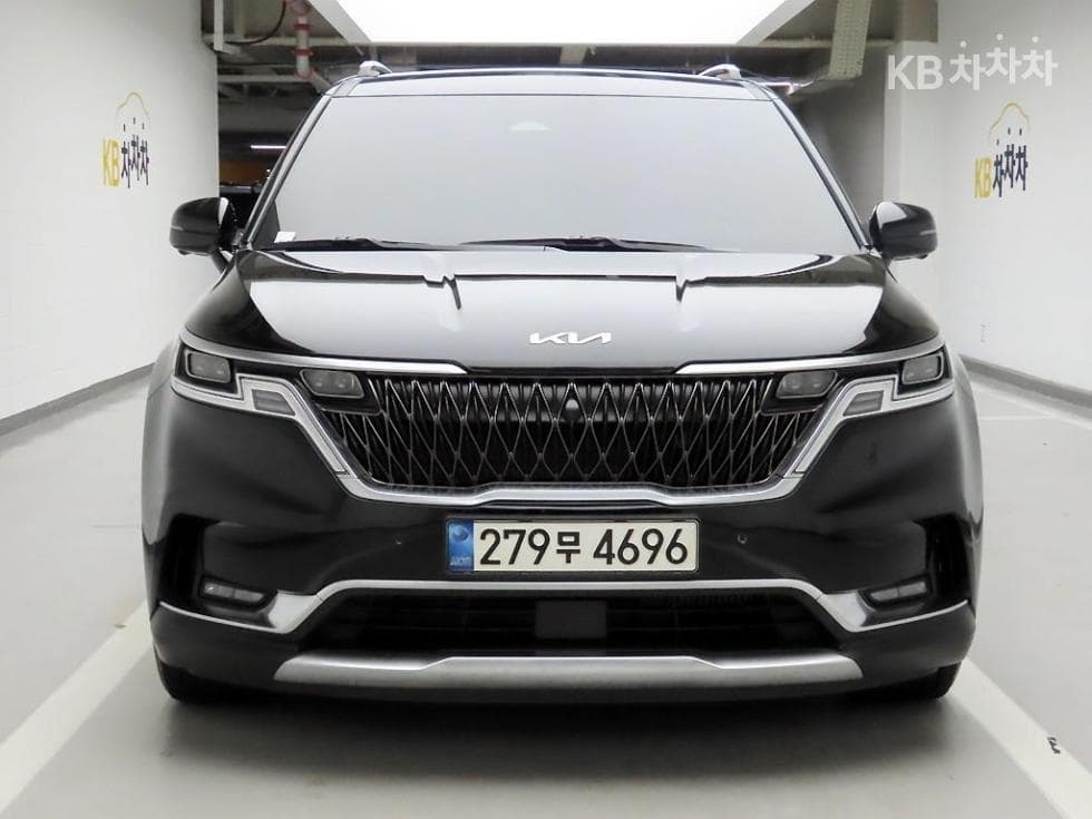 Kia Carnival 4th generationD2.2 7-seater (Limousine) Signature - 2