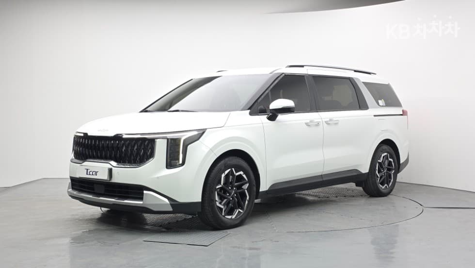 Киа The New (фейслифт) Канивал 4-то поколение D2.2 9-местен Престиж - Image 1