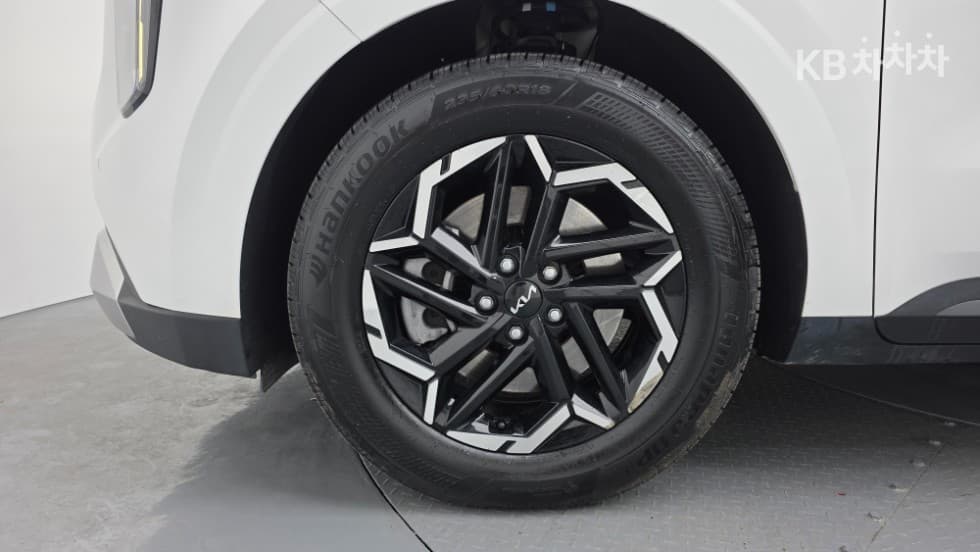 Киа The New (фейслифт) Канивал 4-то поколениеD2.2 9-местен Престиж - 6