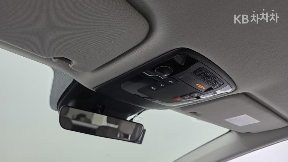 Киа The New (фейслифт) Канивал 4-то поколениеD2.2 9-местен Престиж - 20