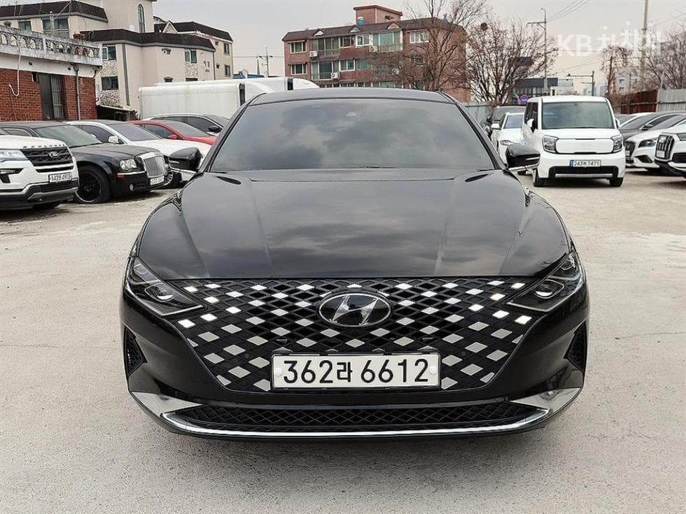 Hyundai The New (facelift) Grandeur (Azera)LPi 3.0 Rental car Exclusive