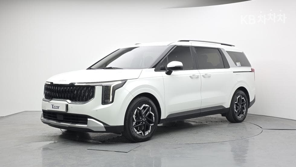 Киа The New (фейслифт) Канивал 4-то поколение D2.2 9-местен Престиж - Image 1