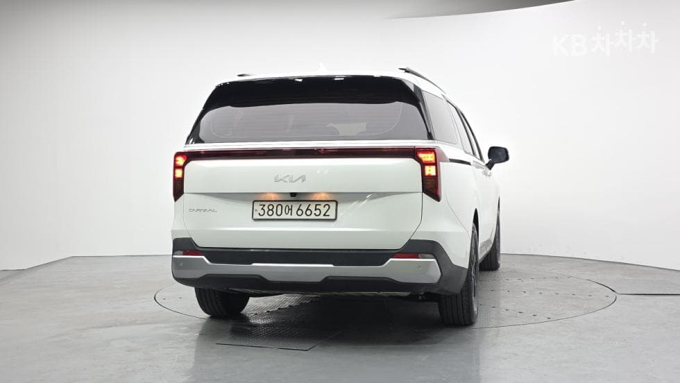 Киа The New (фейслифт) Канивал 4-то поколениеD2.2 9-местен Престиж - 4