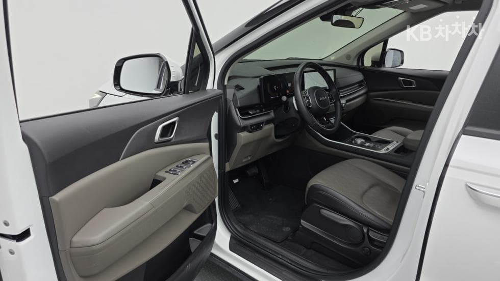 Киа The New (фейслифт) Канивал 4-то поколениеD2.2 9-местен Престиж - 18